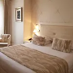Hotell Renoir 4*
