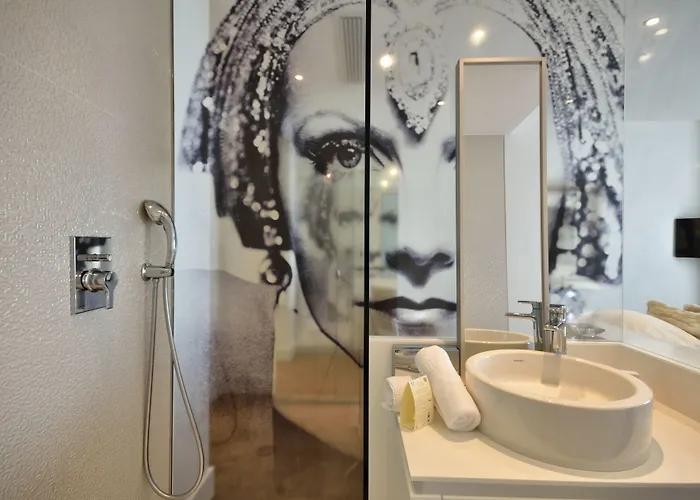 酒店 Renoir 戛纳