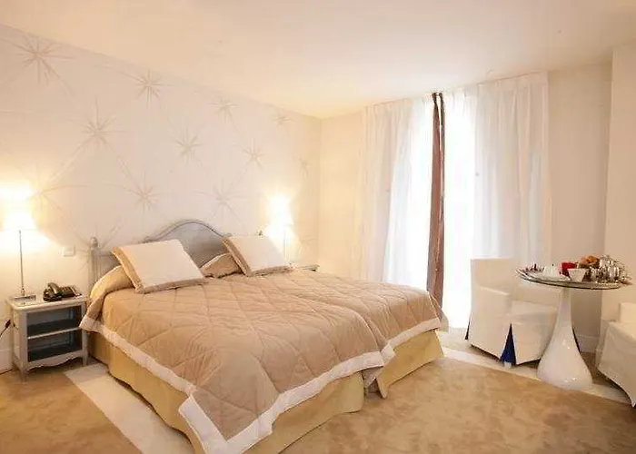 酒店 Renoir 戛纳