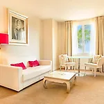 Hotel Renoir 4*