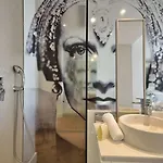 Hotel Renoir Cannes