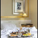 Hotel Renoir 4*