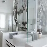 Renoir 4*