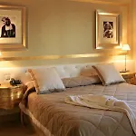 Hotel Renoir Cannes