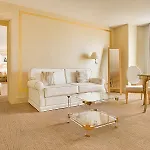 Renoir 4* Cannes