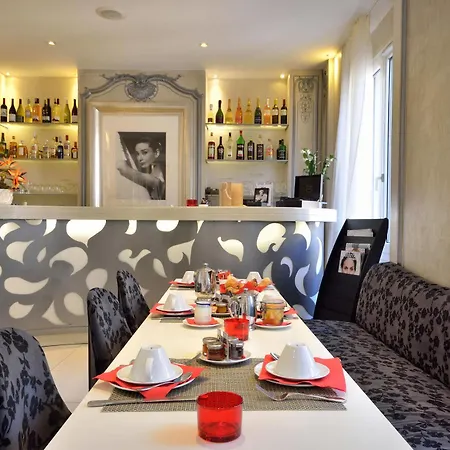 Renoir Szálloda Cannes